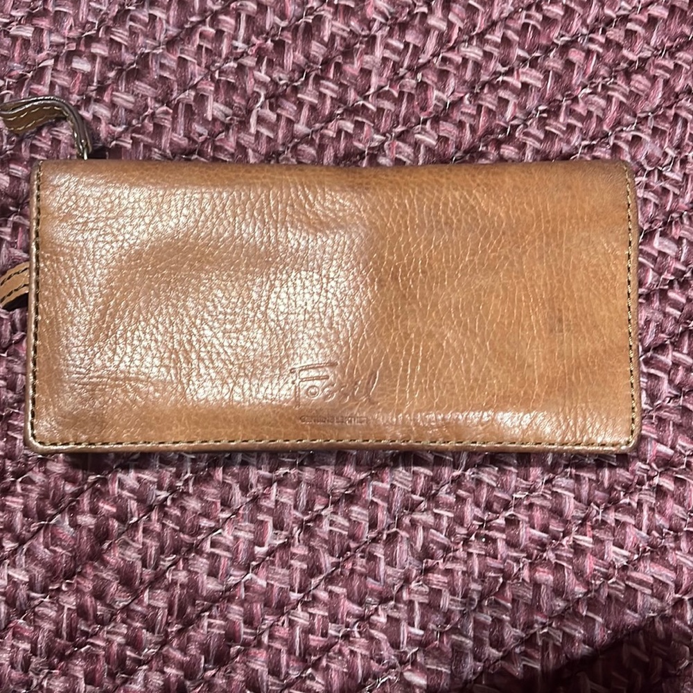 Fossil wallet